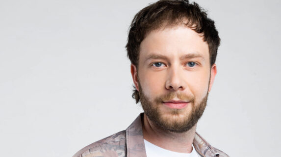 Portraitfoto von Arthur Gillay