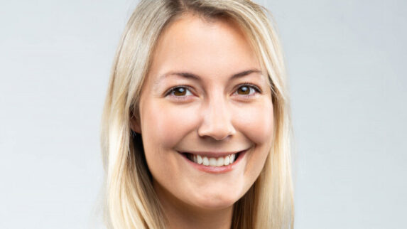 Portraitfoto von Anna Schiehl